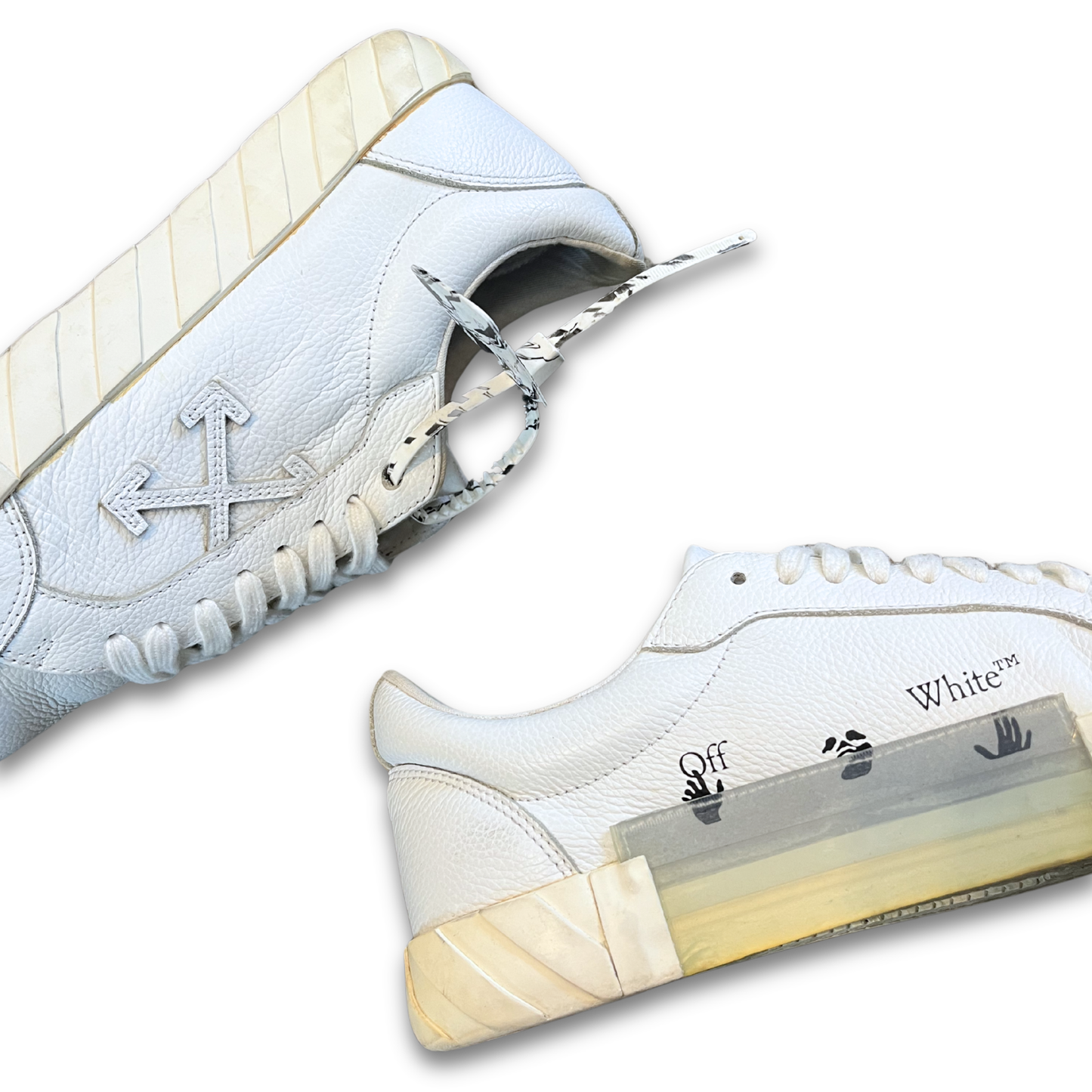 Off-White Low Vulcanised sneaker (US11)