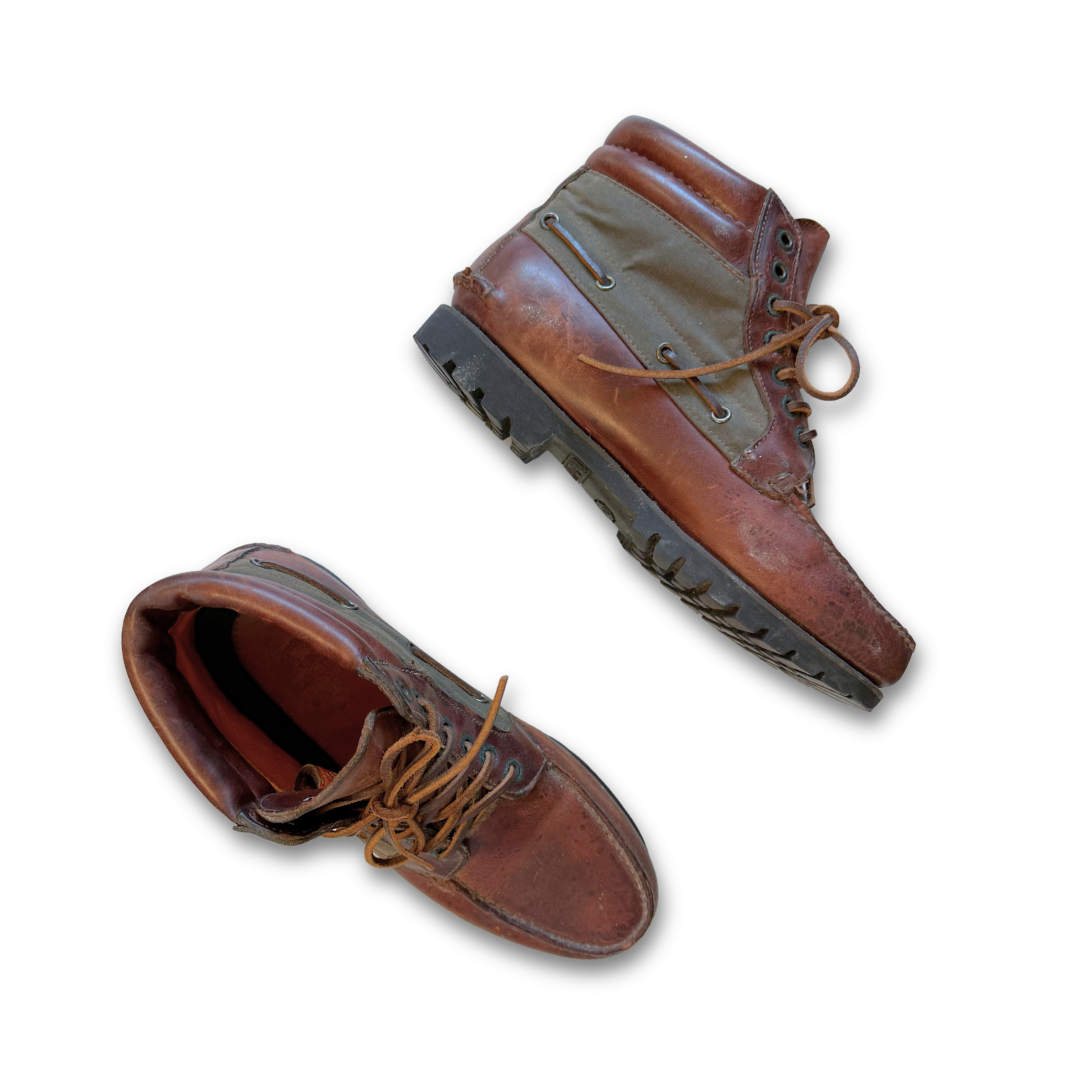 Vintage Timberland Gore-tex Chukka Boots (US 10)