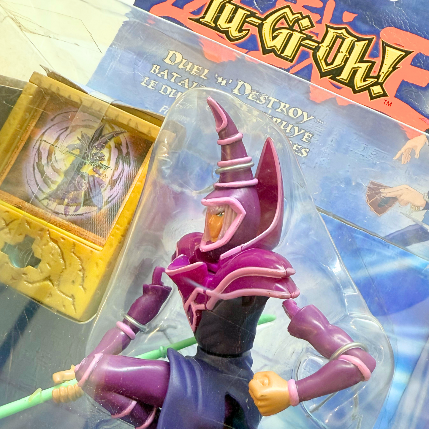 YU-GI-OH! DUEL 'n' DESTROY DARK MAGICIAN FIGURE