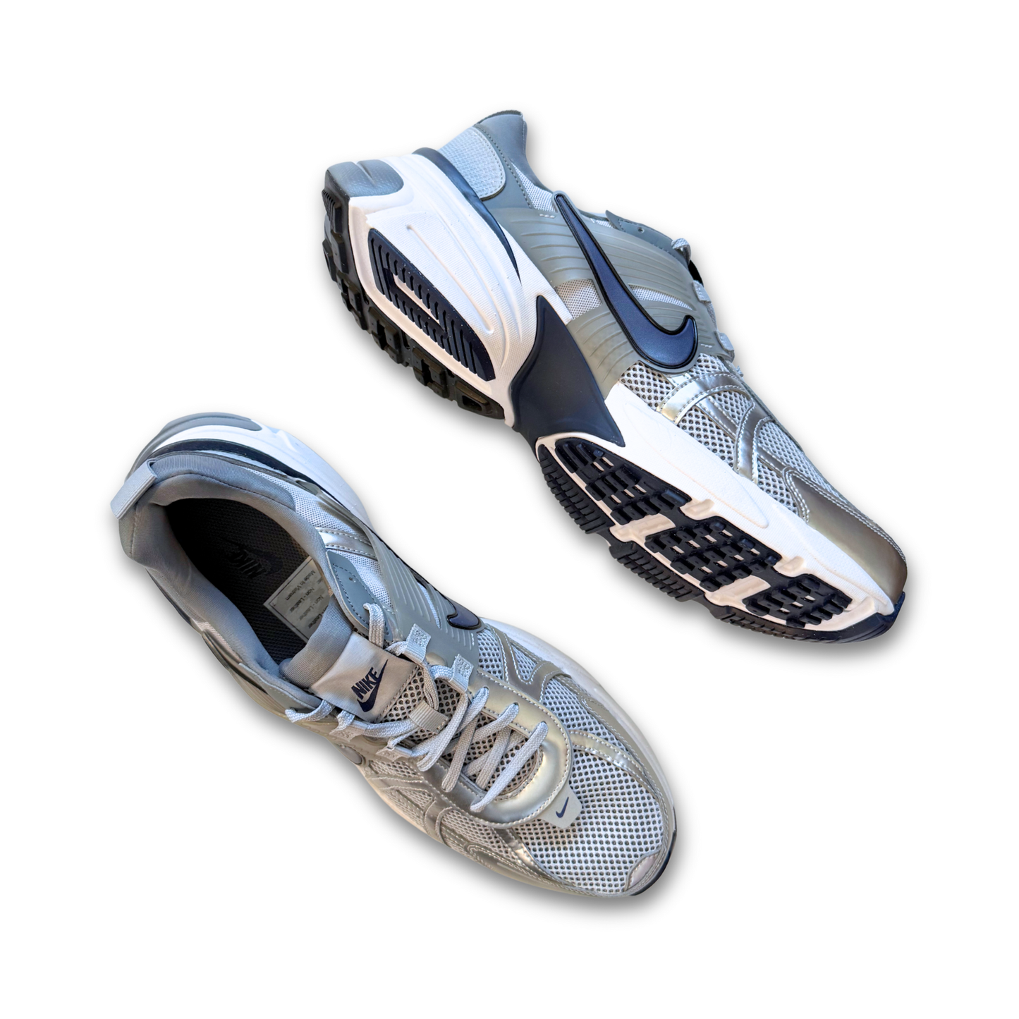 NIKE V2K RUN METALLIC MESH SNEAKERS (US 14)
