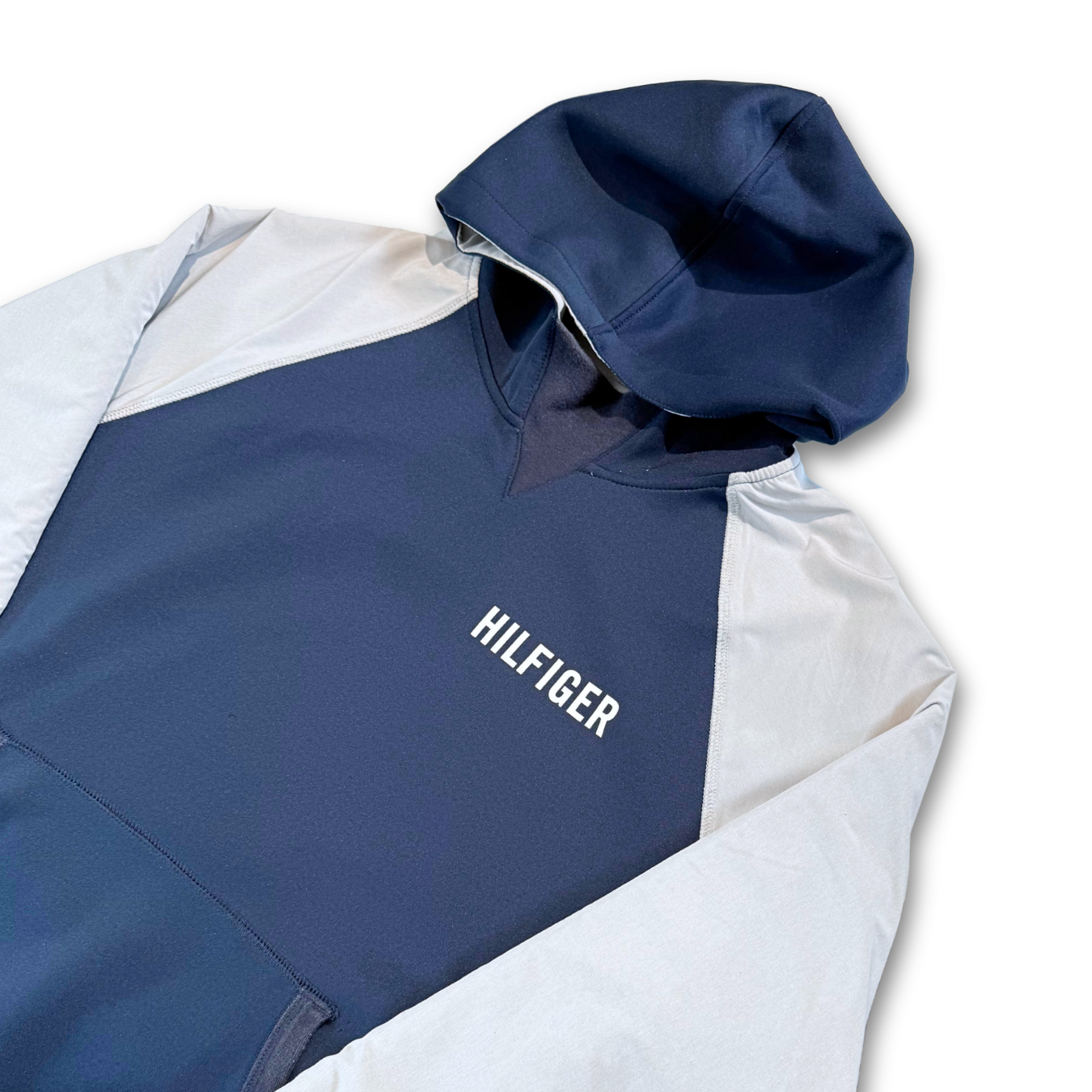 TOMMY HILFIGER REVERSIBLE HOODIE (M)