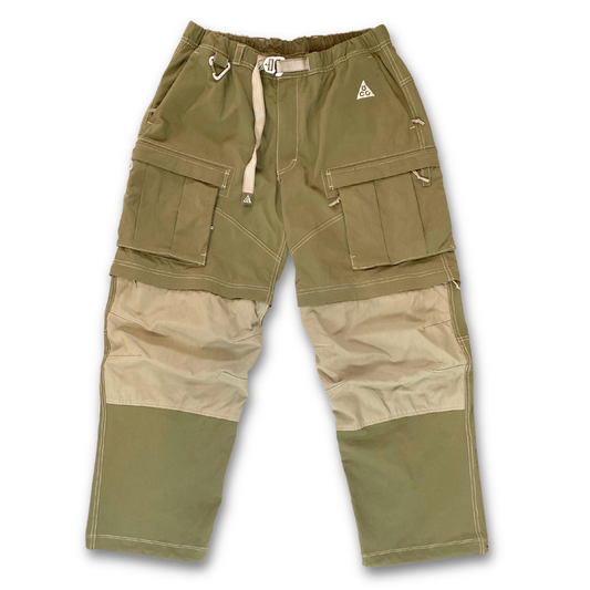 NIKE ACG 'SMITH SUMMIT' CONVERTIBLE CARGO PANTS (34X29)