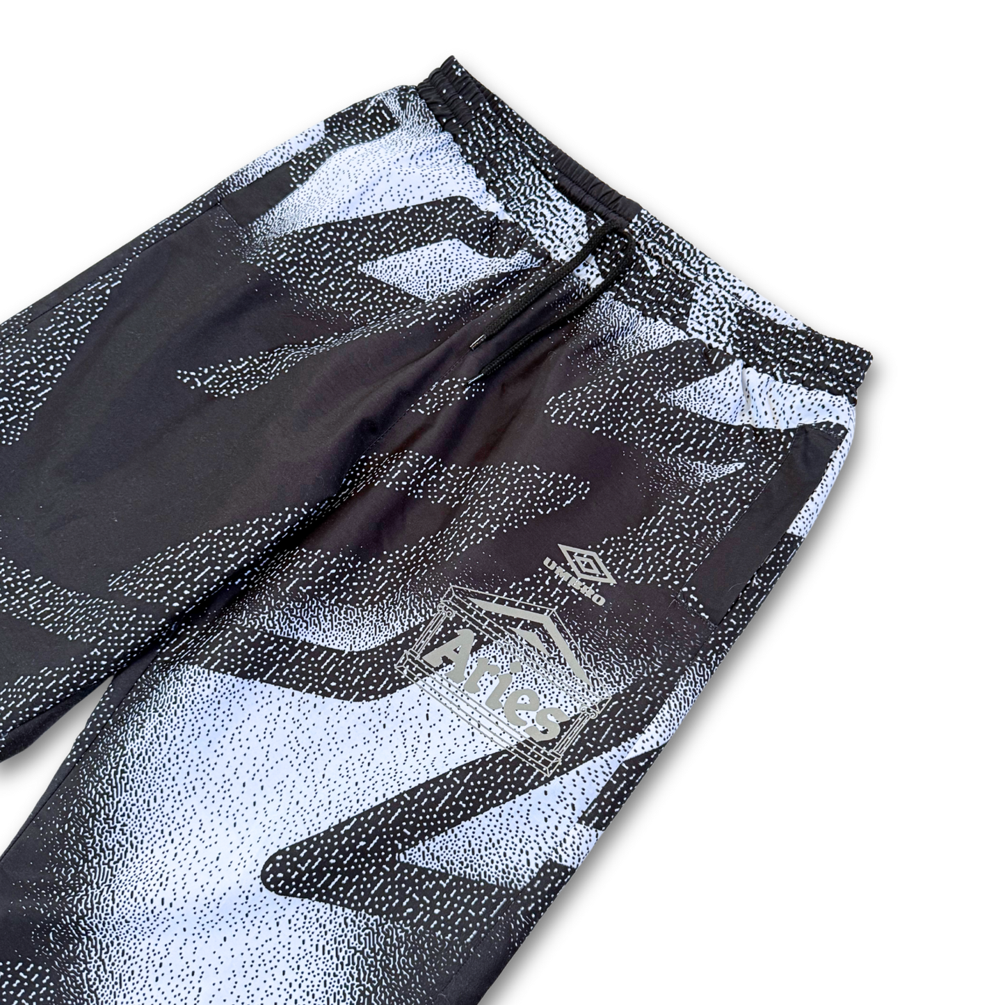 ARISE X UMBRO TRAINING PANTS (34”)