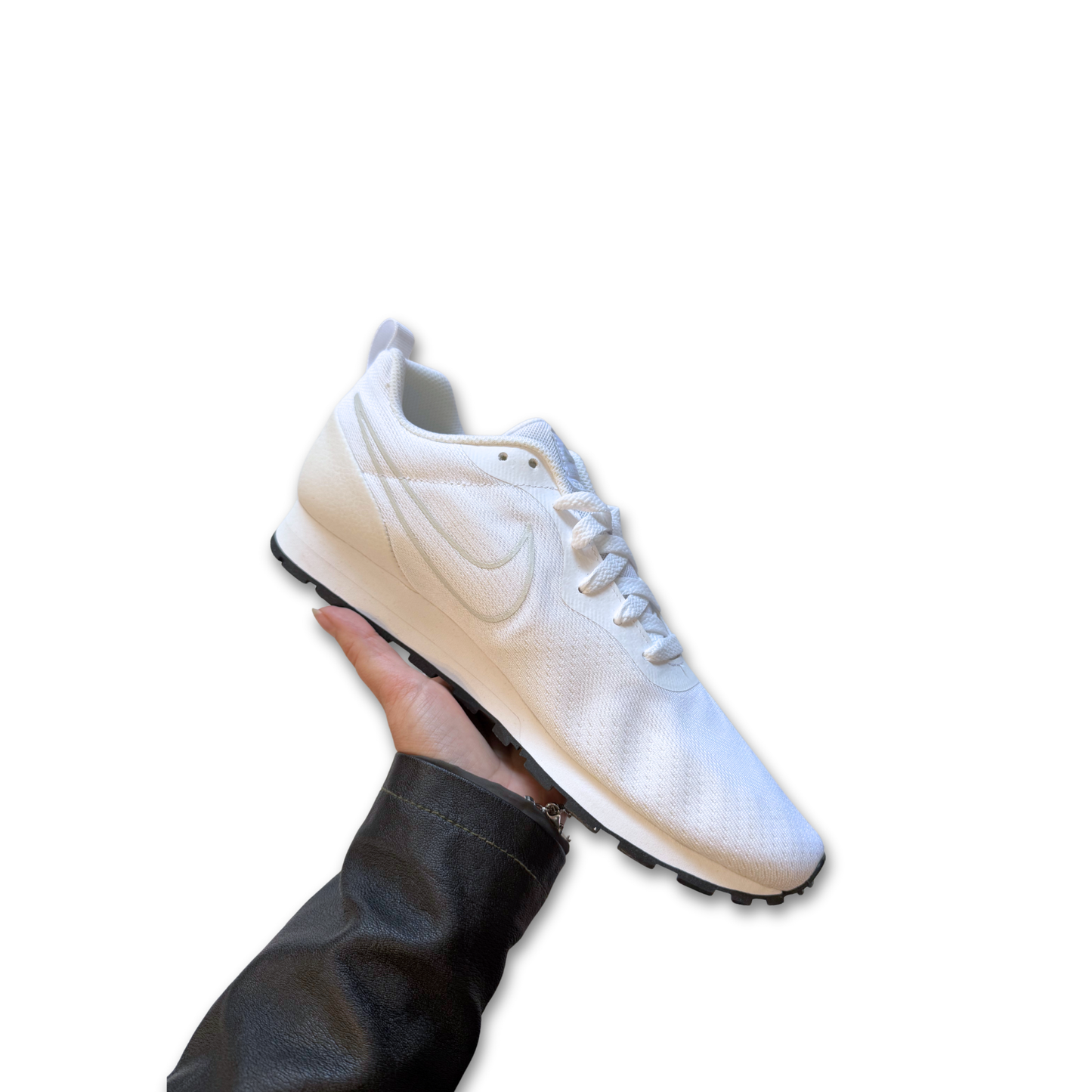 NIKE MD RUNNER 2 MESH TRAINERS (US 9)