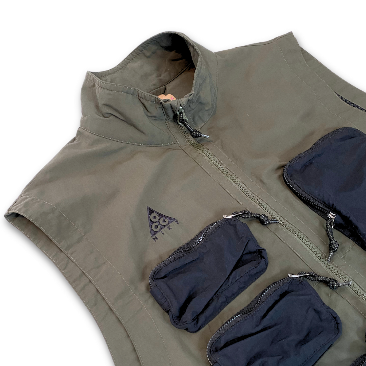 NIKE ACG KHAKI CARGO VEST (M)