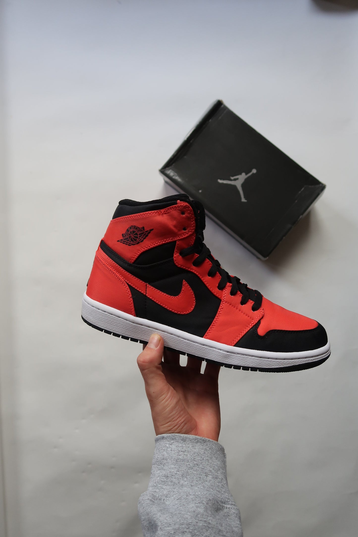 JORDAN 1 RETRO HIGH 'MAX ORANGE' (2009) (US 9)