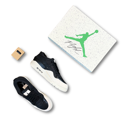 Air Jordan 4 RM "Blacklight Bone"(US 10.5)