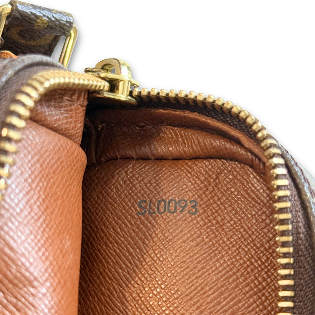 Louis Vuitton 2003 Monogram Danube Crossbody Bag