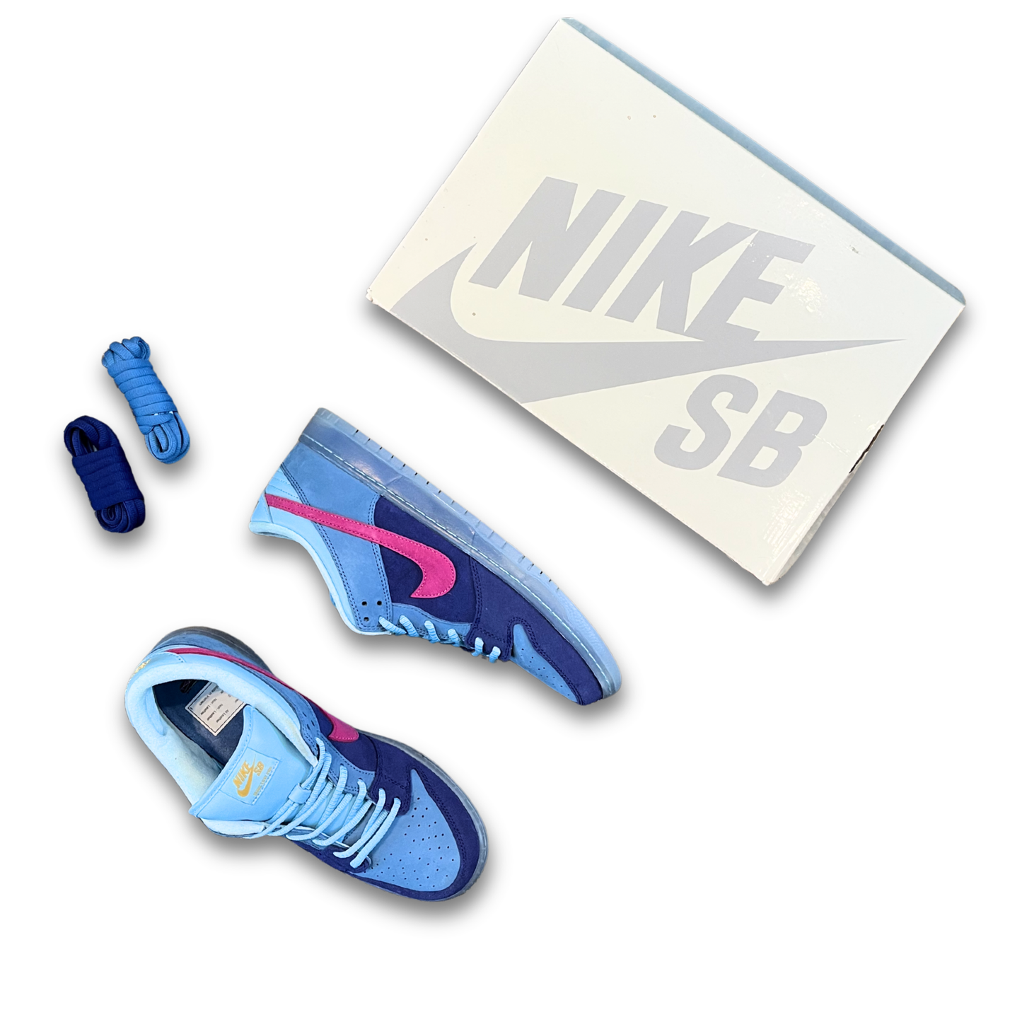 Nike SB Dunk Low Pro "Run The Jewels" sneaker (US 11)