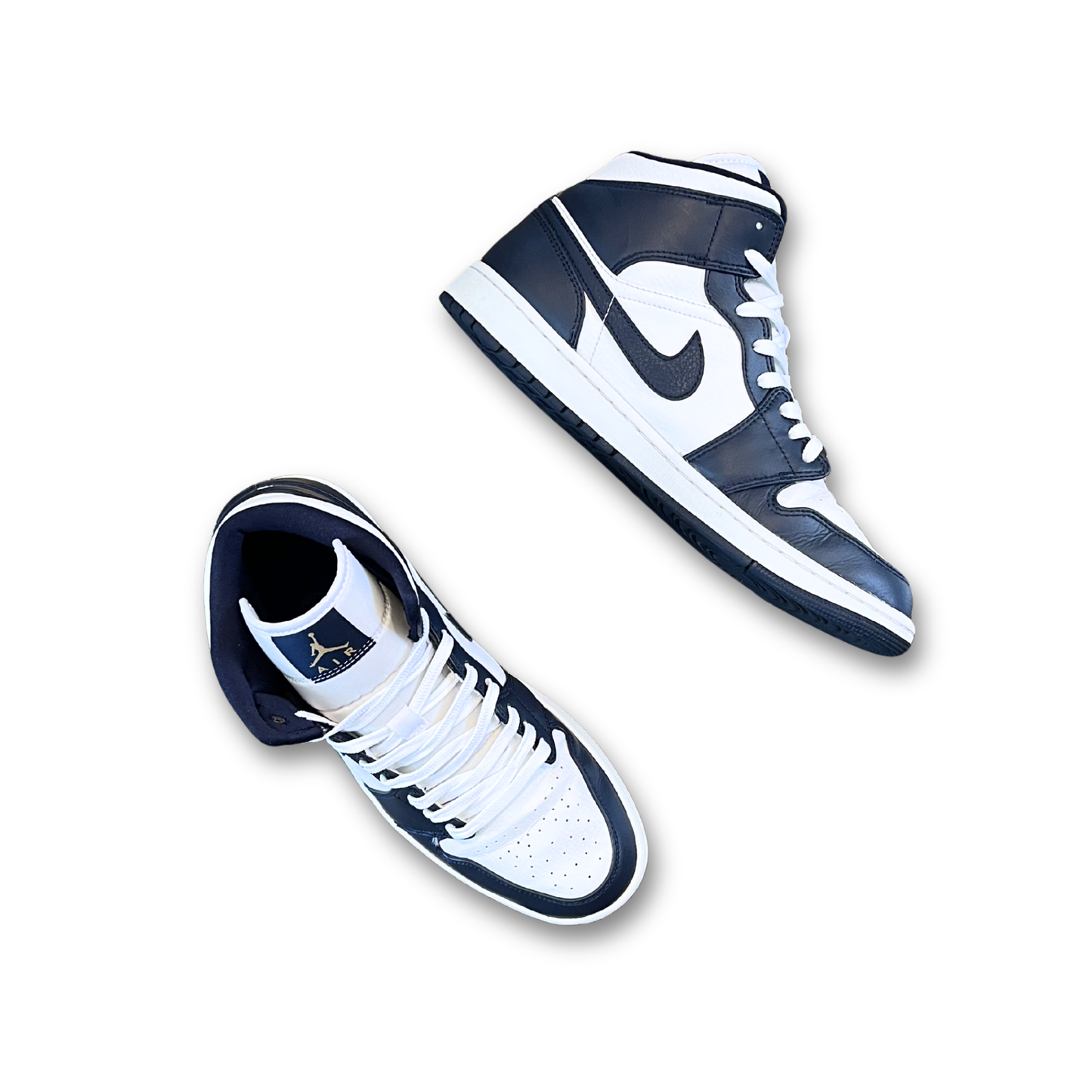 Air Jordan 1 Mid 'Obsidian' (US 10.5)
