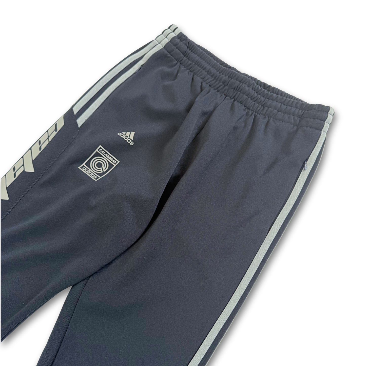 Adidas Yeezy Calabasas "Luna/Wolves" (30")