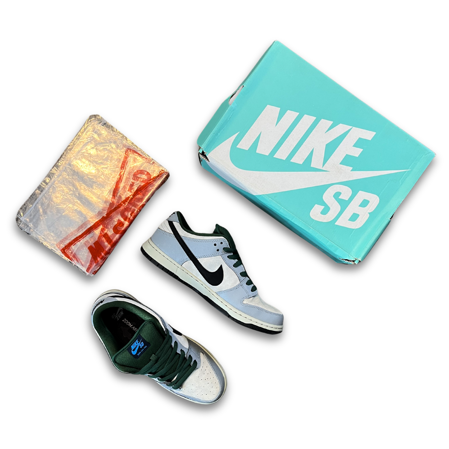 Nike SB Dunk Low 'Maple Leaf' (US 11)