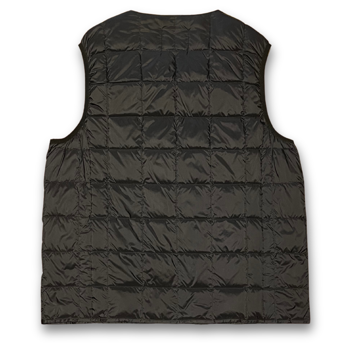 TAION V-Neck Button Down Vest (XL)