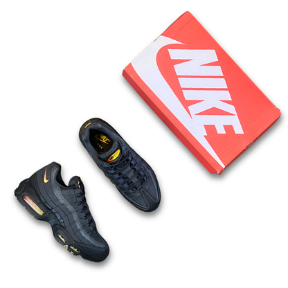 Nike Air Max 95 (US 8.5)