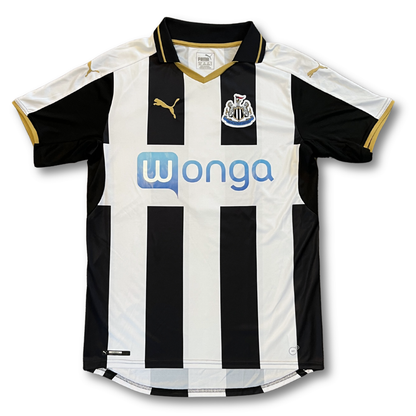 Puma Newcastle United home football jersey (M)