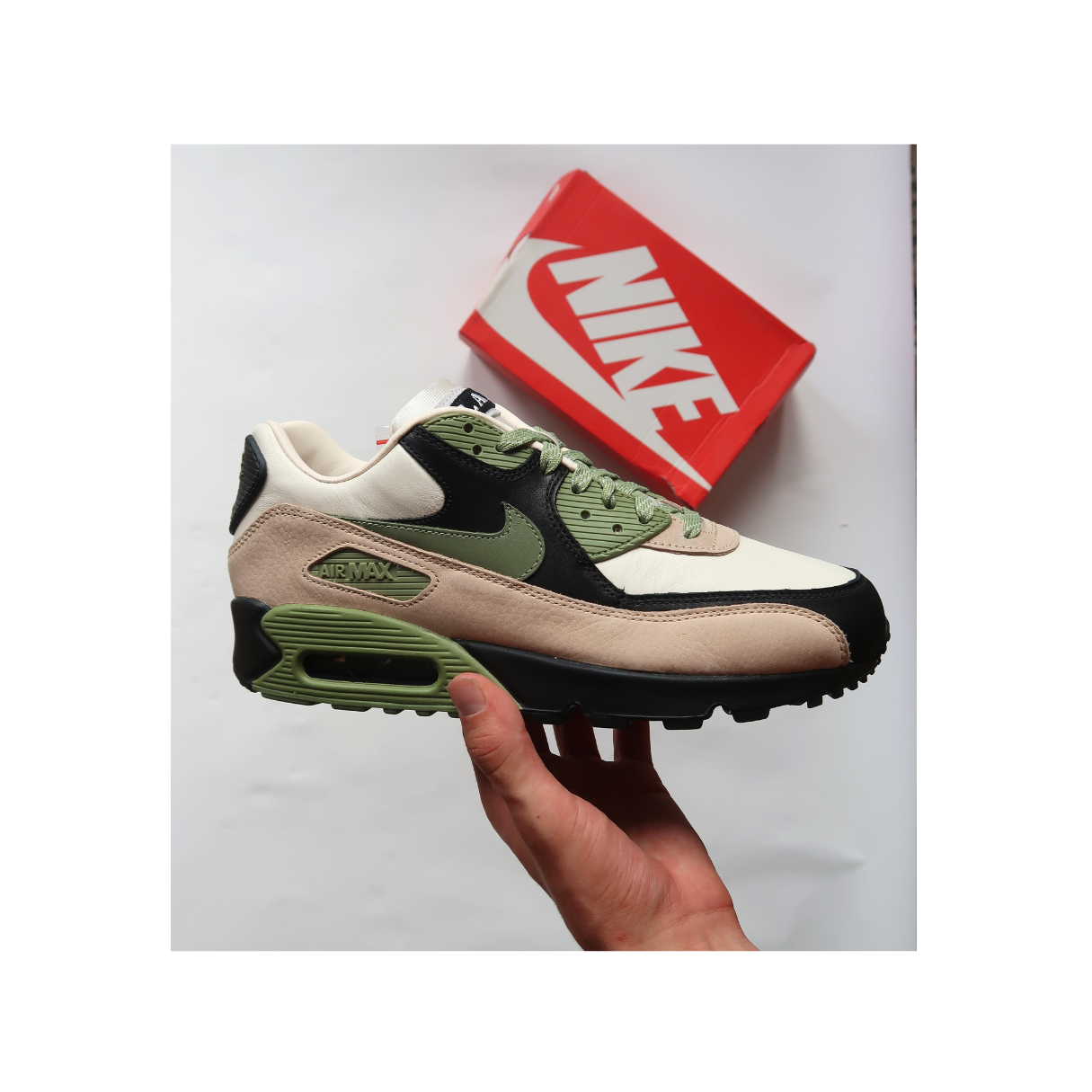 NIKE AIR MAX 90 - LAHAR (US 9)