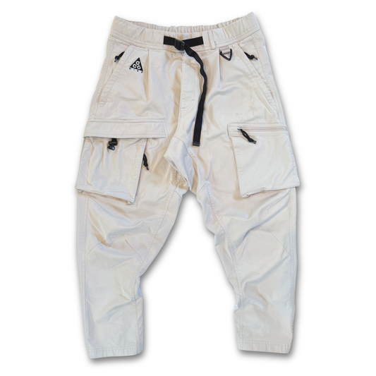 NIKE ACG WOVEN CARGO PANTS (32")