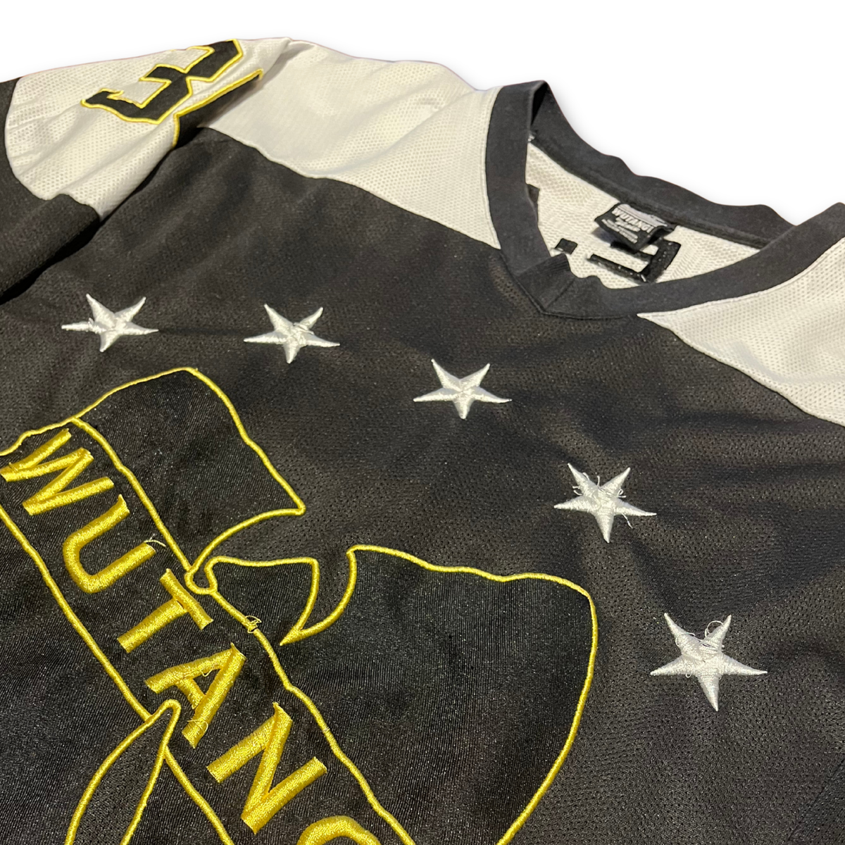 Vintage Wu Wear Wu-Tang Clan hockey jersey (L)