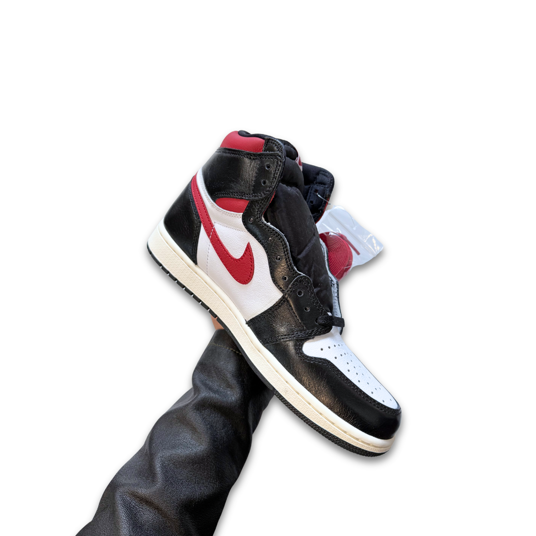 Nike Air Jordan 1 "GYM RED" (US 10)