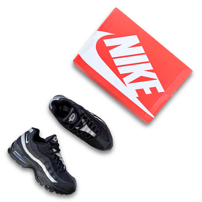 NIKE AIR MAX 95 OG (US 10)