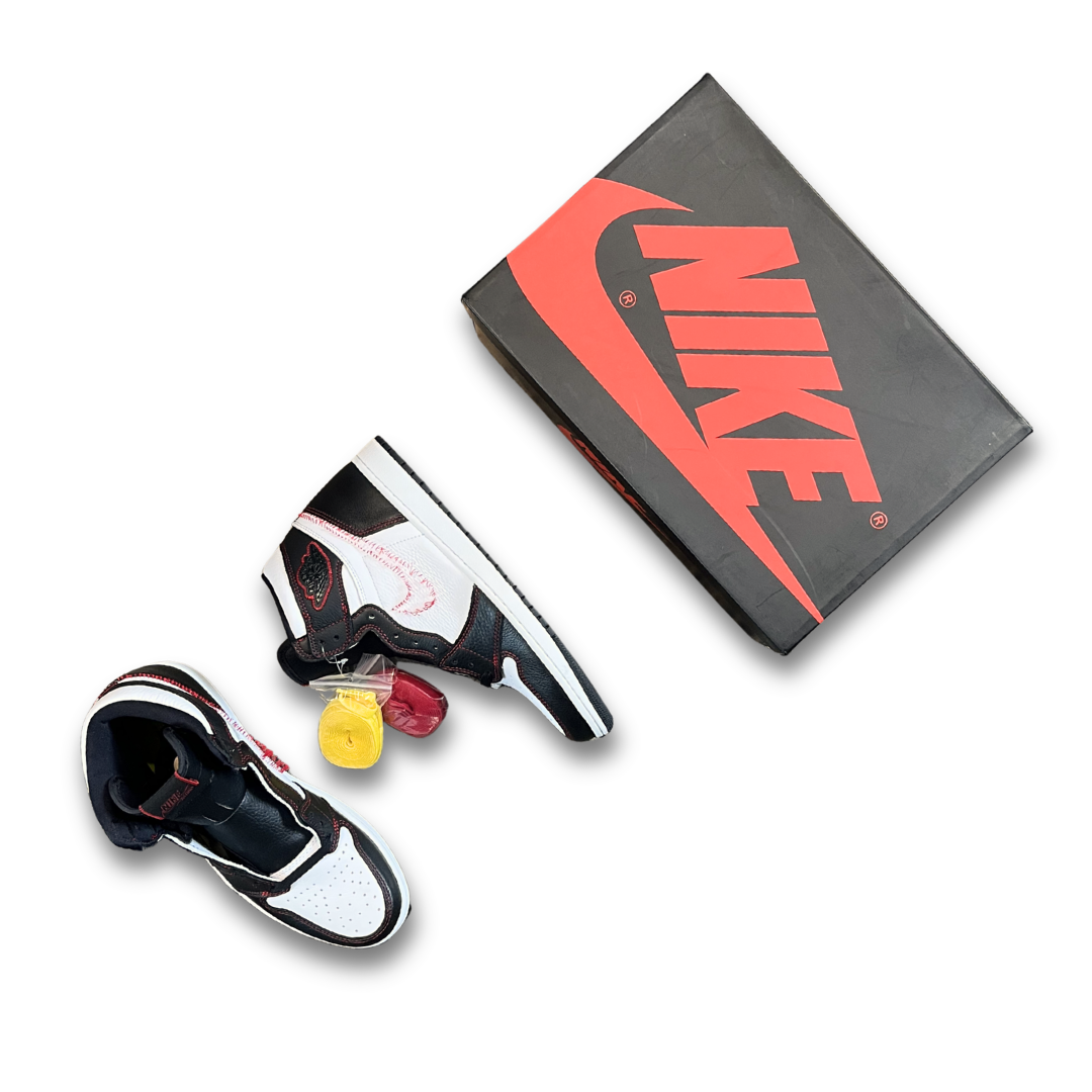 Nike Air Jordan 1 Retro High OG Defiant (US 10)