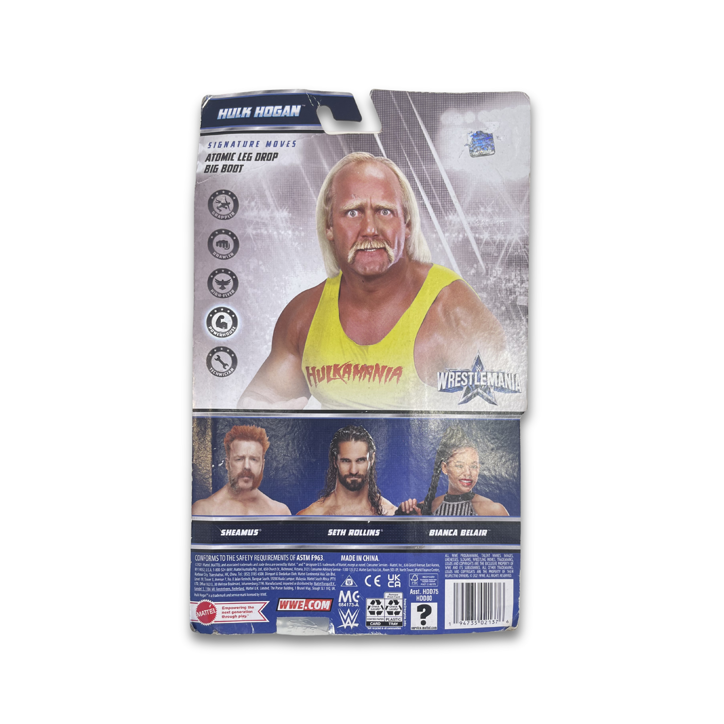 WWE Hulk Hogan Retro Wrestlemania figure