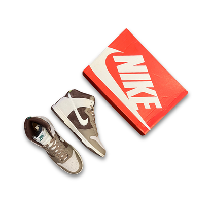 Nike Dunk High 'Light Chocolate' (US 10)