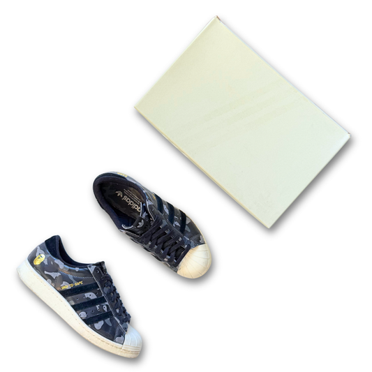 BAPE x Undefeated Superstar 80v (US 8.5)