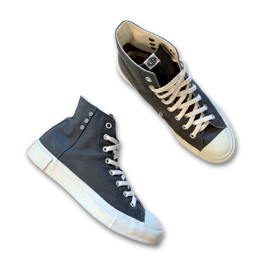 URSUS BAPE CANVAS HI TOPS (US 9)