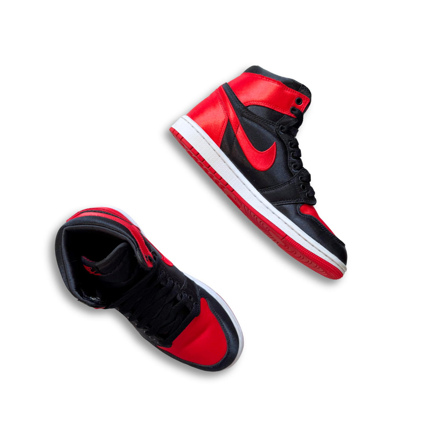 Air Jordan 1 Retro High OG "Satin Bred" (US 7)
