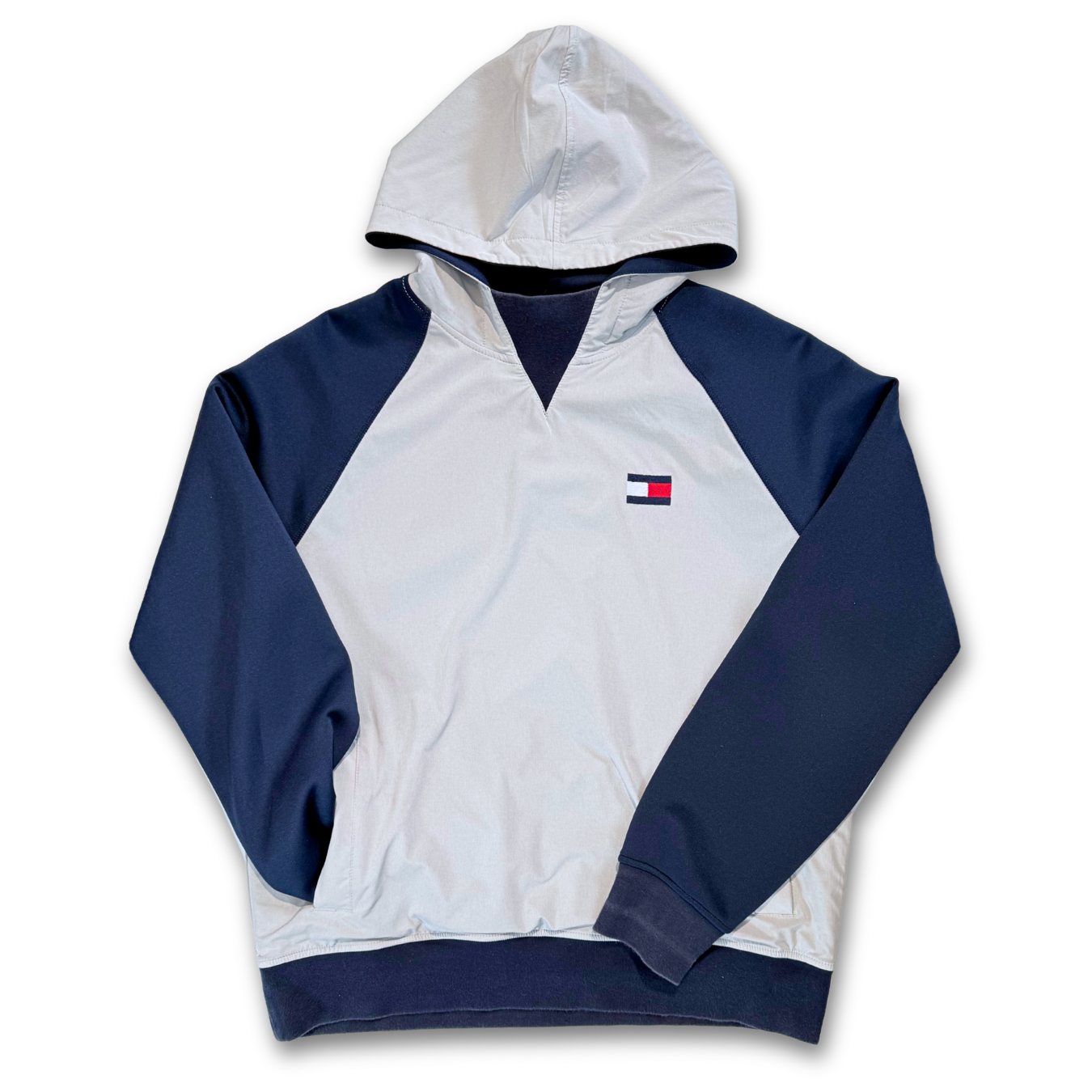 TOMMY HILFIGER REVERSIBLE HOODIE (M)