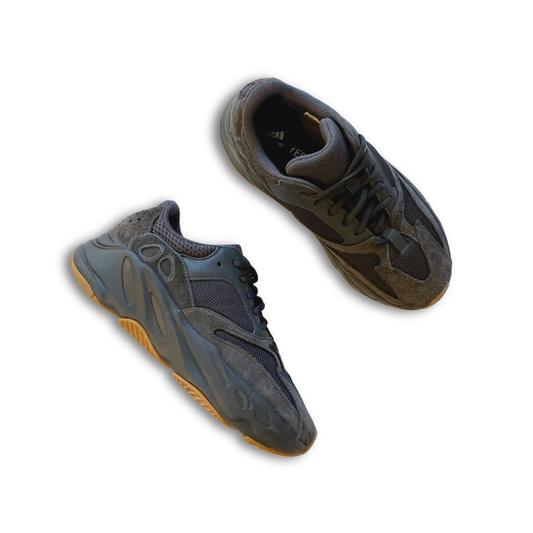 YEEZY BOOST 700 'UTILITY' (US 7.5)