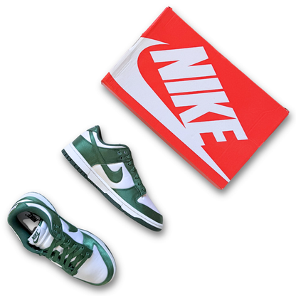 Nike Dunk Low "Satin Green" (US 7.5)