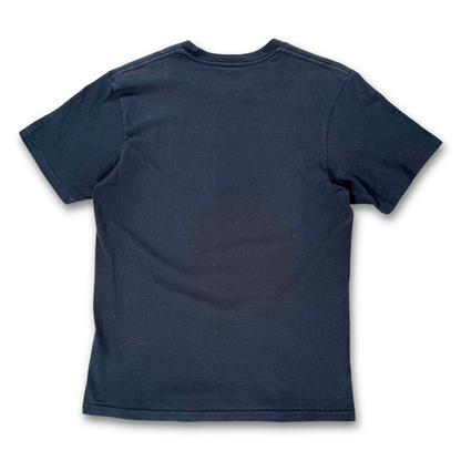 SUPREME PRODIGY TEE - BLACK (M)