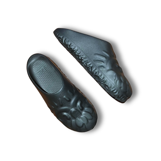 Slawn Shapes 'Chompaz' Sliders (US 9)