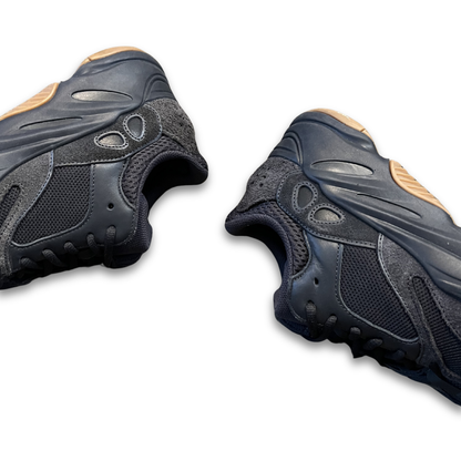 Adidas Yeezy Boost 700 'Utility Black' (US 7)