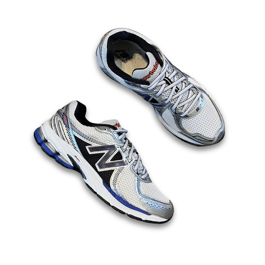 New Balance 860v2 (US 10)