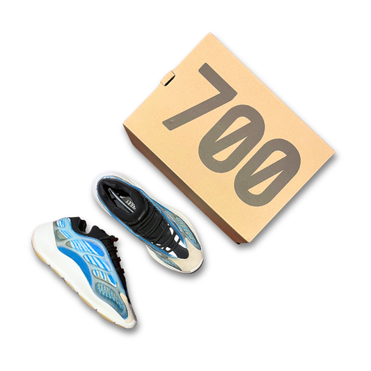 Adidas Yeezy 700 V3 'Arzareth' (US 8)