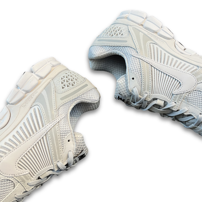 Nike Zoom Vomero 5 'Vast Grey' (US 10)